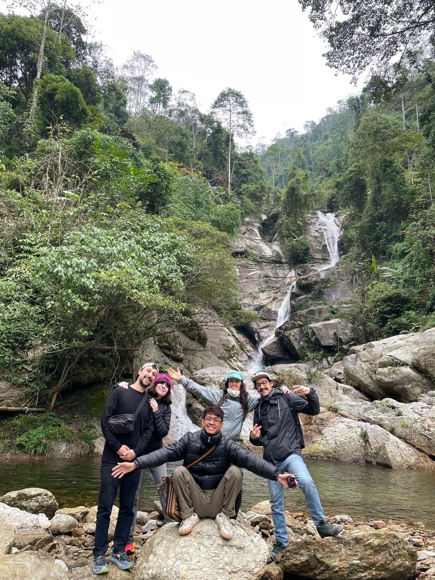Bikki'S Jungle Homestay Ha Giang Bagian luar foto